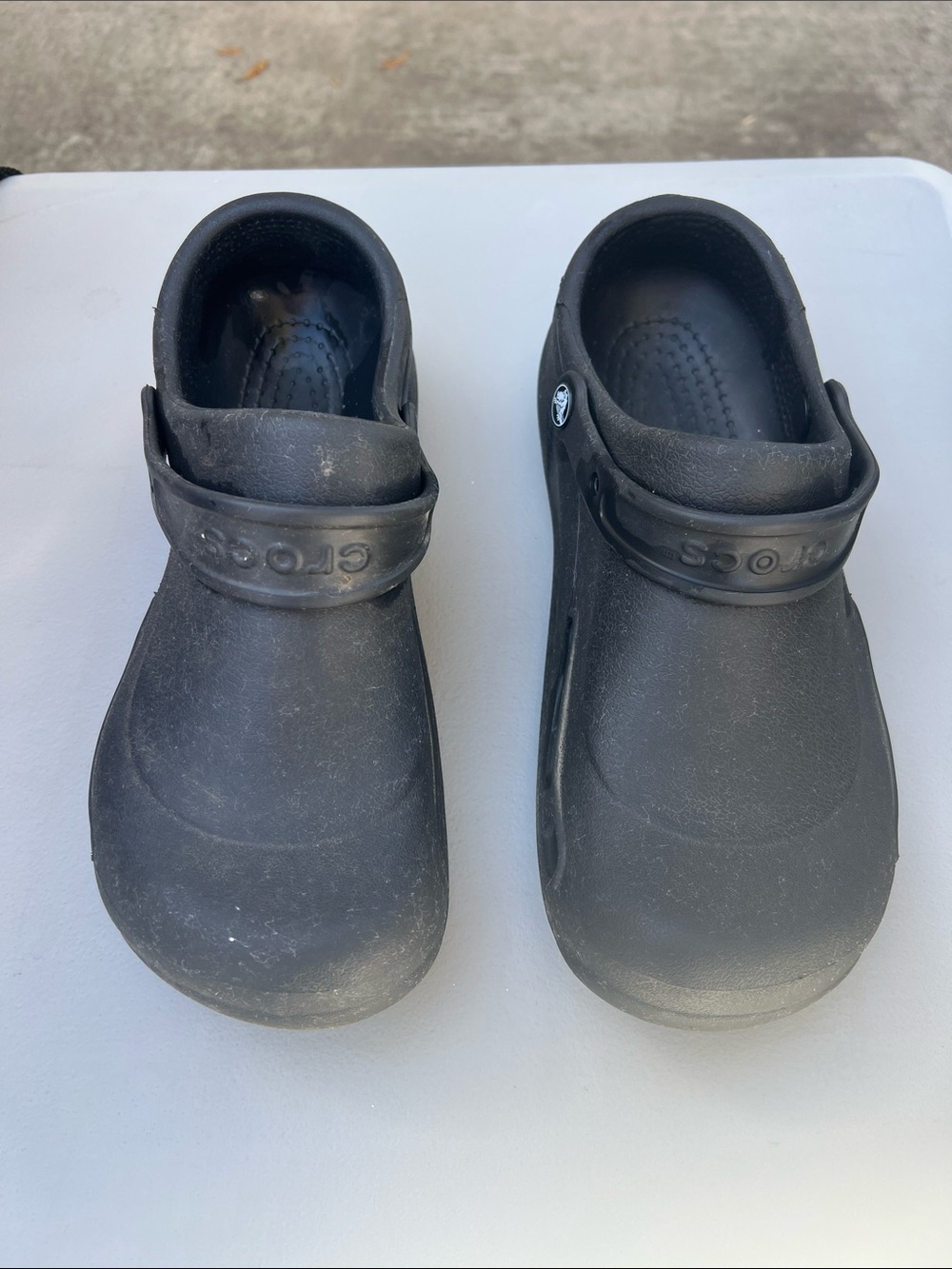 CROCS Mens 12 Black Classic Clog Sandals with Heel Strap